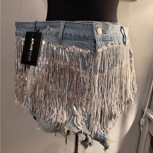 NWT!! 💙 Xplus Wear Fringe Denim Shorts